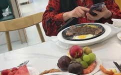 把腿张开让老子臊烂你的动漫视频